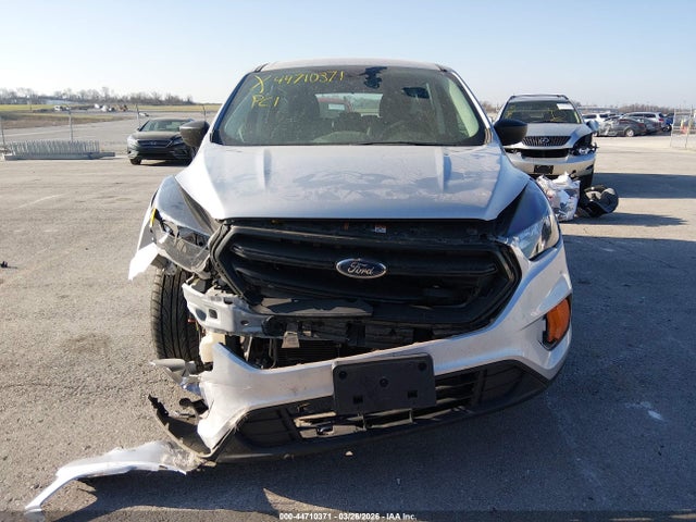 2019 Ford Escape S მანქანა იყიდება აუქციონზე, vin: 1FMCU0F72KUC53446, აუქციონის ნომერი: 44710371