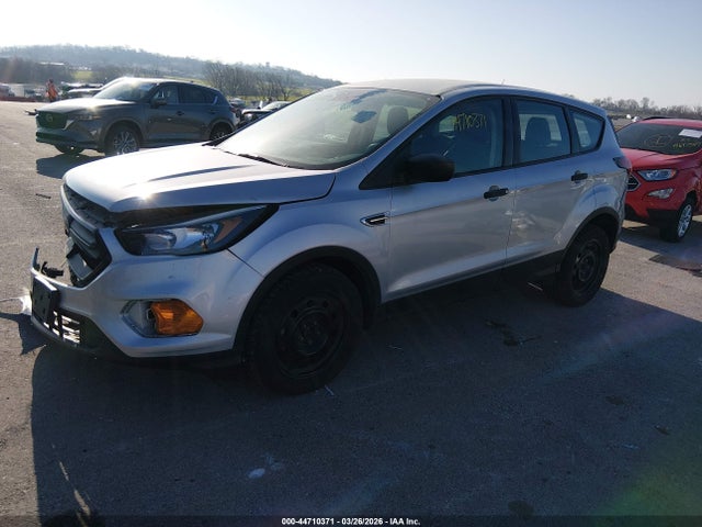 2019 Ford Escape S მანქანა იყიდება აუქციონზე, vin: 1FMCU0F72KUC53446, აუქციონის ნომერი: 44710371