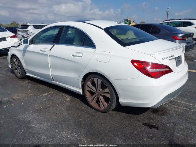 Продаж на аукціоні авто 2019 Mercedes-benz Cla 250, vin: WDDSJ4EB0KN775708, номер лоту: 44710396