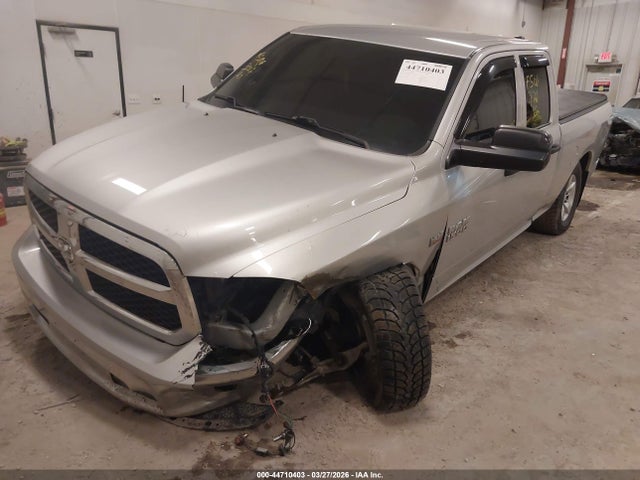 44710403 :رقم المزاد ، 1C6RR7FT1HS770500 vin ، 2017 Ram 1500 St مزاد بيع