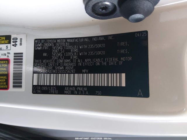 Toyota Sienna Platinum 2025 5TDERKEC6SS256282 Image 9