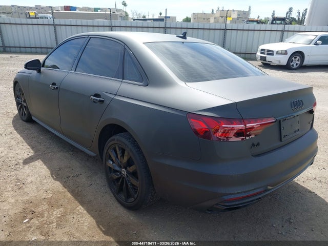 44710411 :رقم المزاد ، WAUBBAF41MA058814 vin ، 2021 Audi A4 Premium Plus 40 Tfsi Quattro S Tronic مزاد بيع