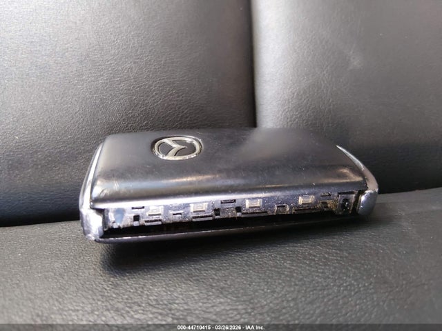 44710415 :رقم المزاد ، 3MZBPABL4NM317069 vin ، 2022 Mazda Mazda3 Select مزاد بيع