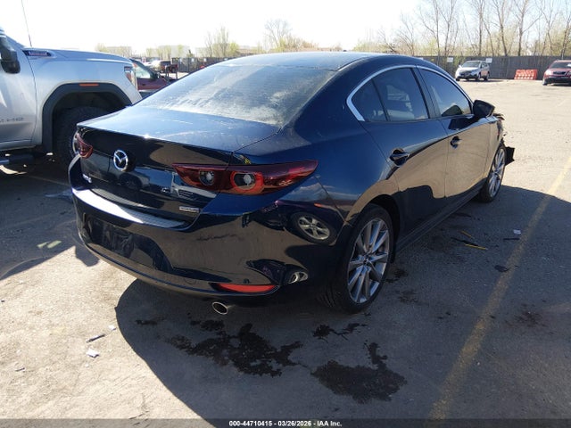 44710415 :رقم المزاد ، 3MZBPABL4NM317069 vin ، 2022 Mazda Mazda3 Select مزاد بيع