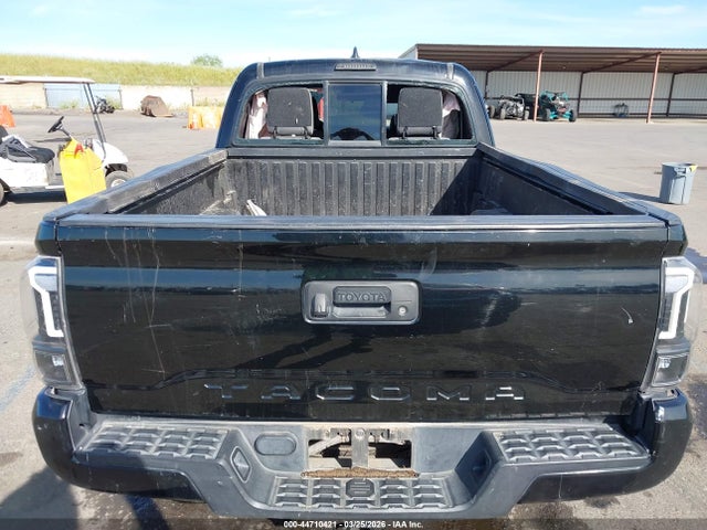 5TFRX5GN6JX106205 Toyota Tacoma Sr