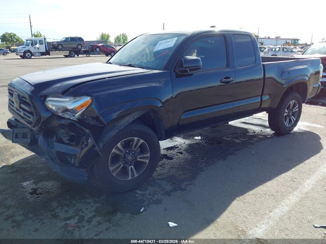 5TFRX5GN6JX106205 Toyota Tacoma Sr