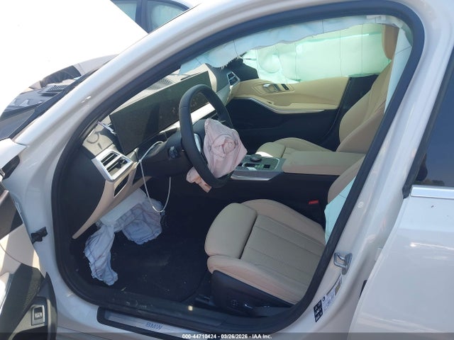 44710424 :رقم المزاد ، 3MW89CW06T8G08257 vin ، 2026 Bmw 330i Xdrive Na مزاد بيع