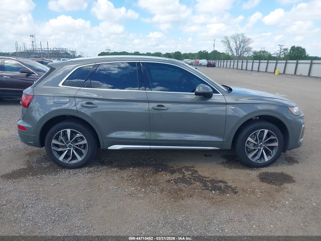 Aukcja sprzedaży 2023 Audi Q5 Premium Plus 45 Tfsi S Line Quattro, vin: WA1EAAFY4P2171624, numer aukcji: 44710452