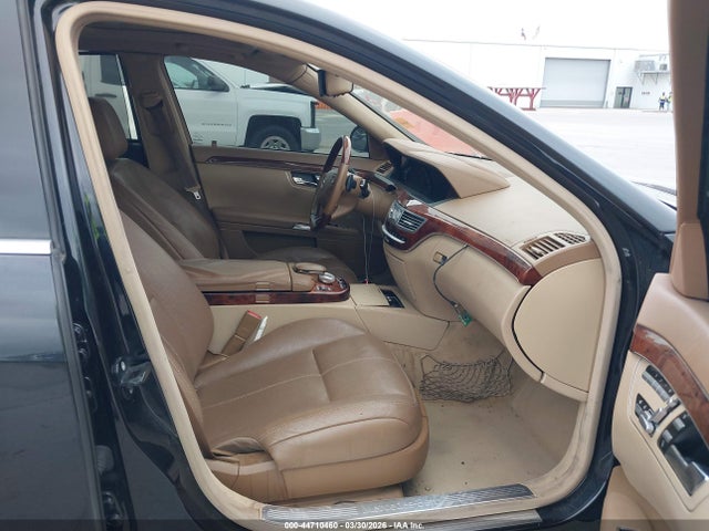 44710460 :رقم المزاد ، WDDNG86X99A256686 vin ، 2009 Mercedes-benz S 550 4matic مزاد بيع
