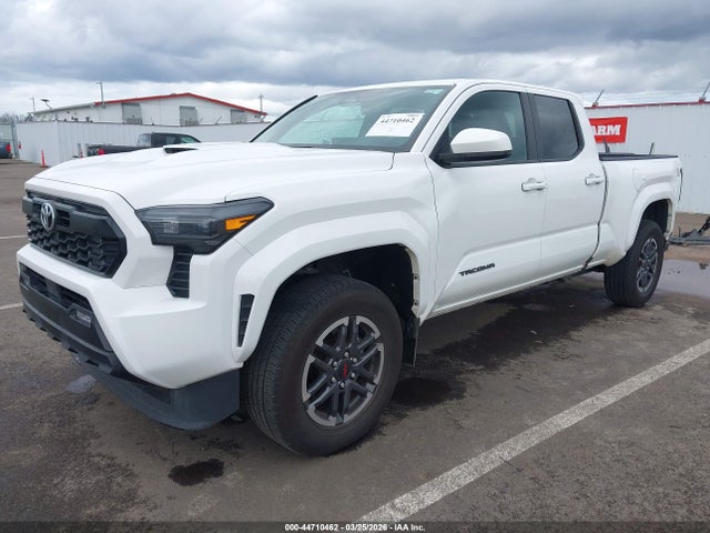 Продажа на аукционе авто 2024 Toyota Tacoma Trd Sport, vin: 3TYLB5JN4RT055273, номер лота: 44710462