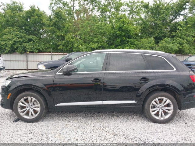 Продаж на аукціоні авто 2018 Audi Q7 3.0t Premium, vin: WA1LAAF78JD032977, номер лоту: 44710475