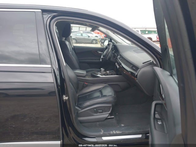 Продаж на аукціоні авто 2018 Audi Q7 3.0t Premium, vin: WA1LAAF78JD032977, номер лоту: 44710475