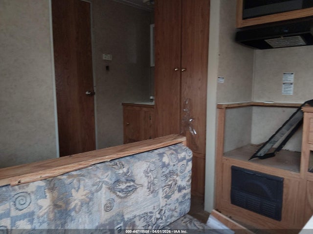 2006 Gulfstream Cavalier მანქანა იყიდება აუქციონზე, vin: 1NL1GTR2361045355, აუქციონის ნომერი: 44710508