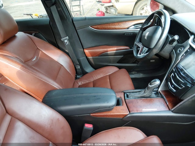 44710513 :رقم المزاد ، 2G61M5S32G9162857 vin ، 2016 Cadillac Xts Luxury Collection مزاد بيع