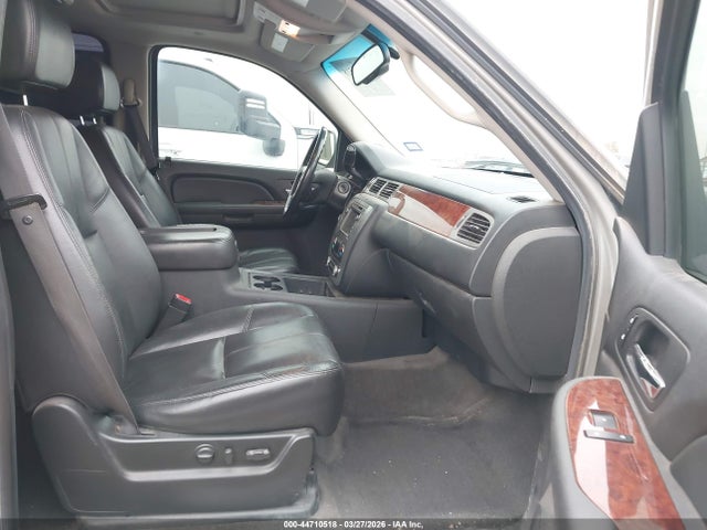 44710518 :رقم المزاد ، 1GKFC33019R147973 vin ، 2009 Gmc Yukon Slt2 مزاد بيع
