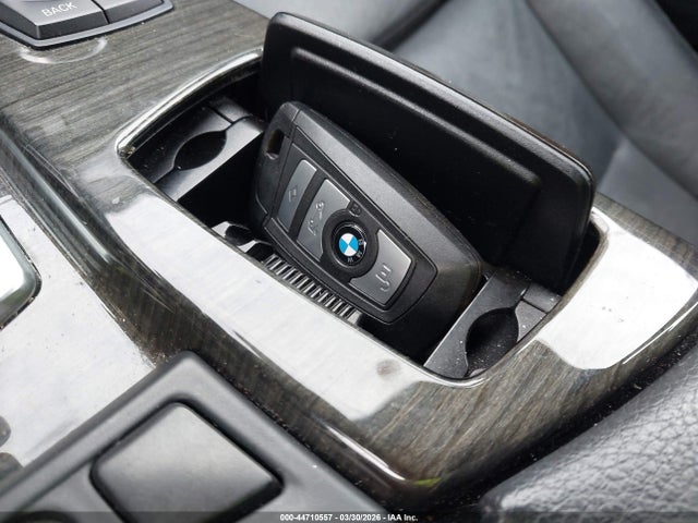 2011 Bmw 535i Xdrive მანქანა იყიდება აუქციონზე, vin: WBAFU7C59BC777743, აუქციონის ნომერი: 44710557