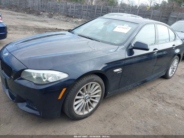 2011 Bmw 535i Xdrive მანქანა იყიდება აუქციონზე, vin: WBAFU7C59BC777743, აუქციონის ნომერი: 44710557