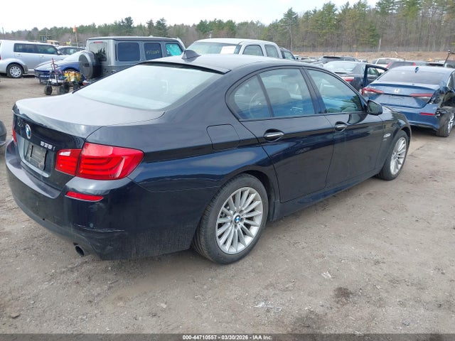 2011 Bmw 535i Xdrive მანქანა იყიდება აუქციონზე, vin: WBAFU7C59BC777743, აუქციონის ნომერი: 44710557