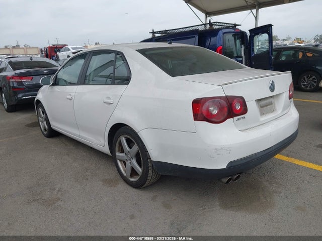 44710558 :رقم المزاد ، 3VWAZ7AJ2AM103989 vin ، 2010 Volkswagen Jetta Limited Edition مزاد بيع
