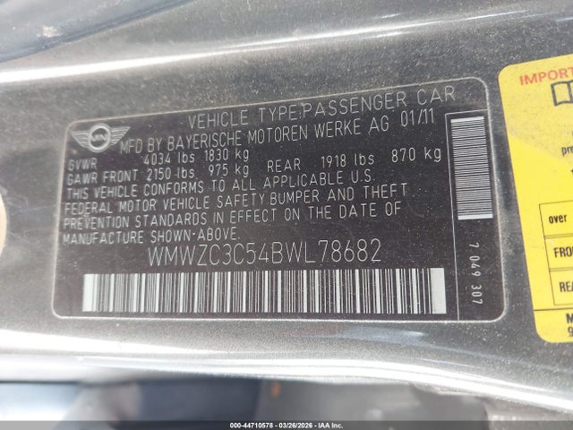 2011 MINI COOPER S COUNTRYMAN WMWZC3C54BWL78682 Photo 8