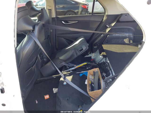 KNDCR3LE1S5257749 KIA Niro Ex Touring