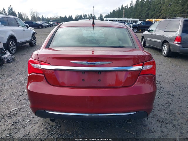 2011 Chrysler 200 Touring მანქანა იყიდება აუქციონზე, vin: 1C3BC1FG9BN512960, აუქციონის ნომერი: 44710623