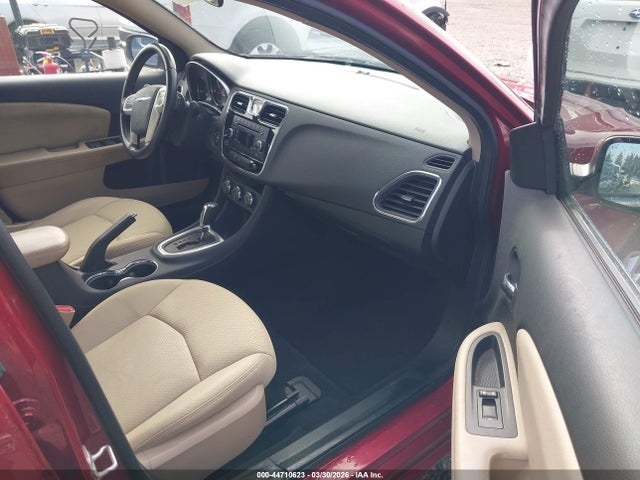 2011 Chrysler 200 Touring მანქანა იყიდება აუქციონზე, vin: 1C3BC1FG9BN512960, აუქციონის ნომერი: 44710623