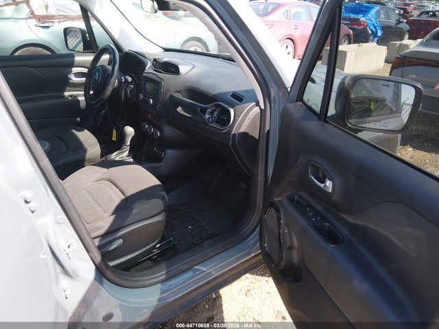 Aukcja sprzedaży 2017 Jeep Renegade Altitude Fwd, vin: ZACCJABB3HPG47111, numer aukcji: 44710659