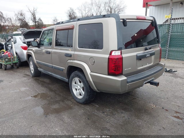 2006 JEEP COMMANDER 1J8HG48K66C149668 Photo 2