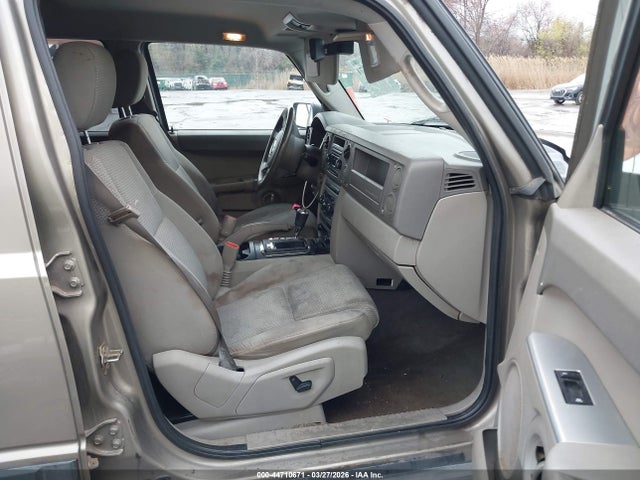 2006 JEEP COMMANDER 1J8HG48K66C149668 Photo 4