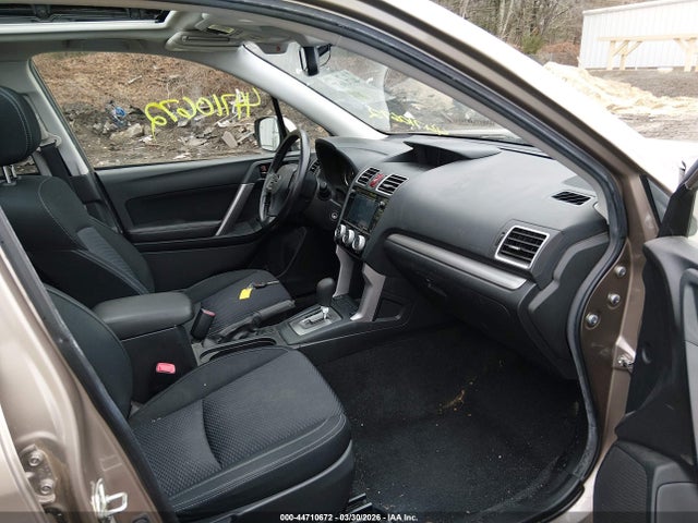 44710672 :رقم المزاد ، JF2SJAFC2GH414617 vin ، 2016 Subaru Forester 2.5i Premium مزاد بيع