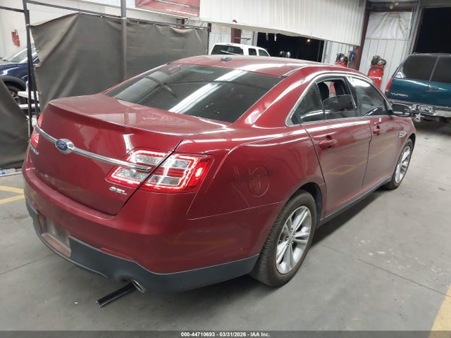 44710693 :رقم المزاد ، 1FAHP2E88GG147439 vin ، 2016 Ford Taurus Sel مزاد بيع