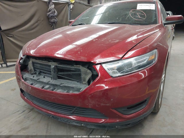 44710693 :رقم المزاد ، 1FAHP2E88GG147439 vin ، 2016 Ford Taurus Sel مزاد بيع