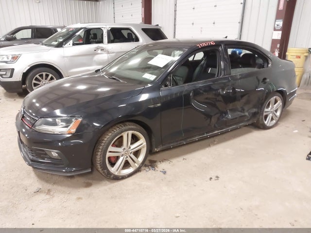 44710716 :رقم المزاد ، 3VW5T7AJ4HM336124 vin ، 2017 Volkswagen Jetta Gli مزاد بيع