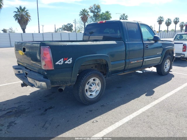 2003 Chevrolet Silverado 2500hd Ls მანქანა იყიდება აუქციონზე, vin: 1GCHK29G83E163365, აუქციონის ნომერი: 44710728