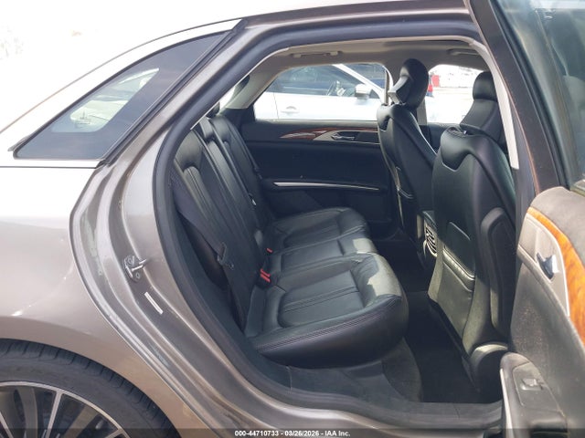 Lincoln MKZ 2016 3LN6L2G92GR611154 Image 8