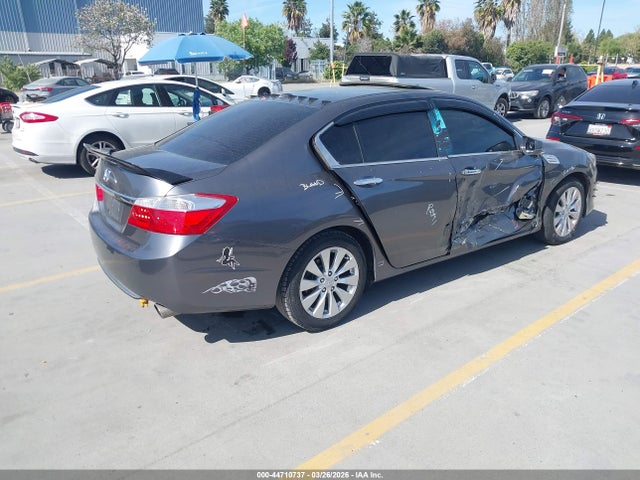 44710737 :رقم المزاد ، 1HGCR2F87FA251758 vin ، 2015 Honda Accord Ex-l مزاد بيع