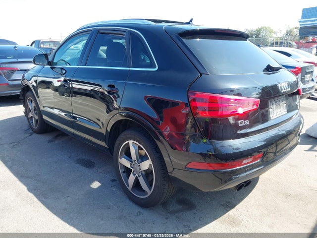 2015 AUDI Q3 WA1EFCFS2FR012289 Photo 2