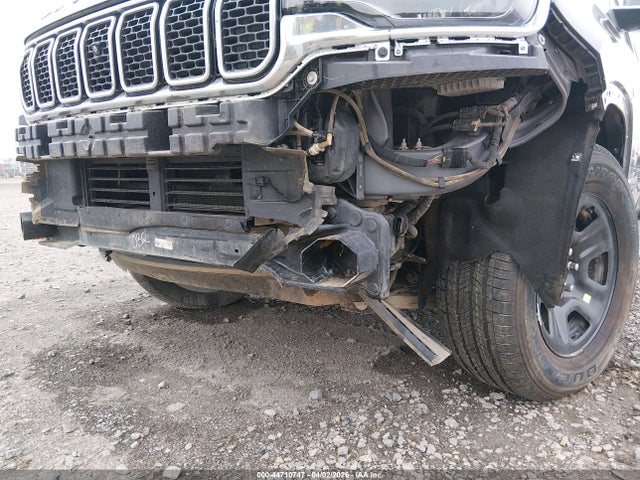 44710747 :رقم المزاد ، 1C4SJVBT3NS220898 vin ، 2022 Jeep Wagoneer Series Ii 4x4 مزاد بيع