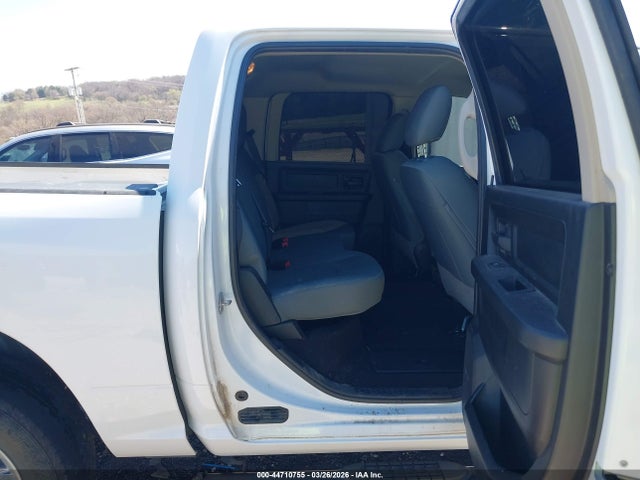 Aukcja sprzedaży 2018 Ram 1500 Express  4x4 5'7 Box, vin: 1C6RR7KG8JS129889, numer aukcji: 44710755