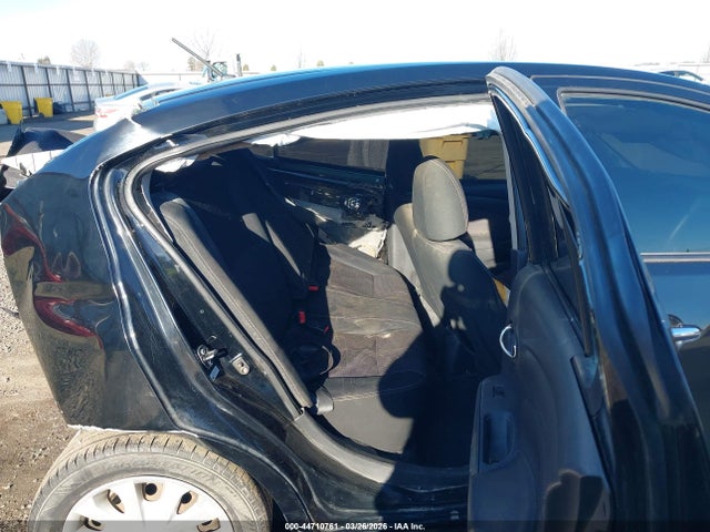 Nissan Versa 1.6 Sv 2015 3N1CN7AP5FL827414 Image 8