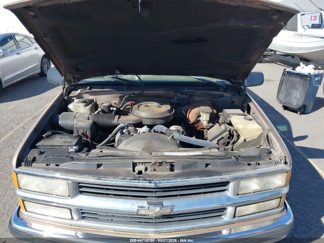 1995 CHEVROLET SUBURBAN 1GNFK16K4SJ422201 Photo 9