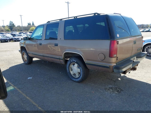 1995 CHEVROLET SUBURBAN 1GNFK16K4SJ422201 Photo 2