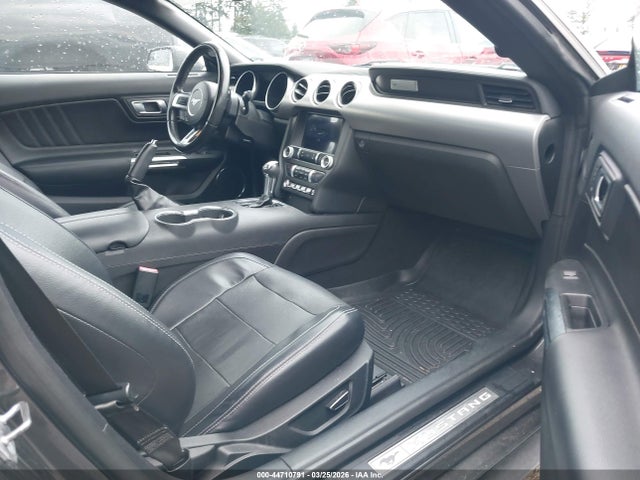 Ford Mustang Ecoboost Premium 2019 1FATP8UH7K5159147 Image 5