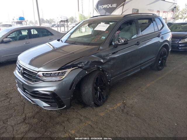 Aukcja sprzedaży 2023 Volkswagen Tiguan 2.0t Se R-line Black, vin: 3VVCB7AX7PM133276, numer aukcji: 44710812