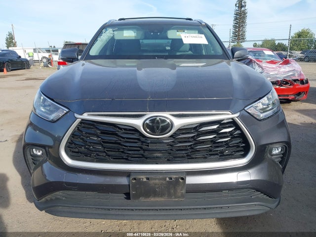 5TDHZRBH4LS054211 Toyota Highlander Xle