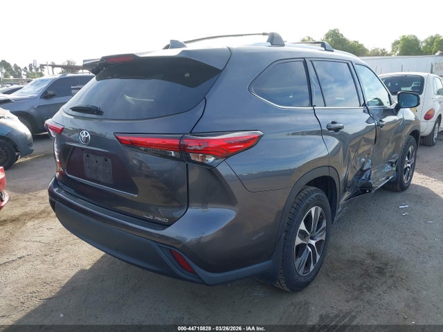 5TDHZRBH4LS054211 Toyota Highlander Xle