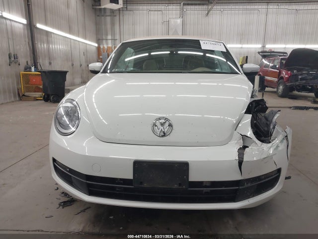 Продажа на аукционе авто 2015 Volkswagen Beetle 1.8t, vin: 3VW517AT2FM814108, номер лота: 44710834
