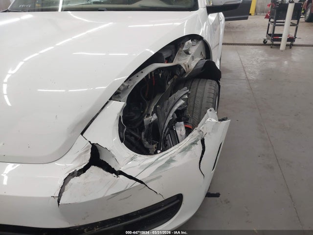 Продажа на аукционе авто 2015 Volkswagen Beetle 1.8t, vin: 3VW517AT2FM814108, номер лота: 44710834