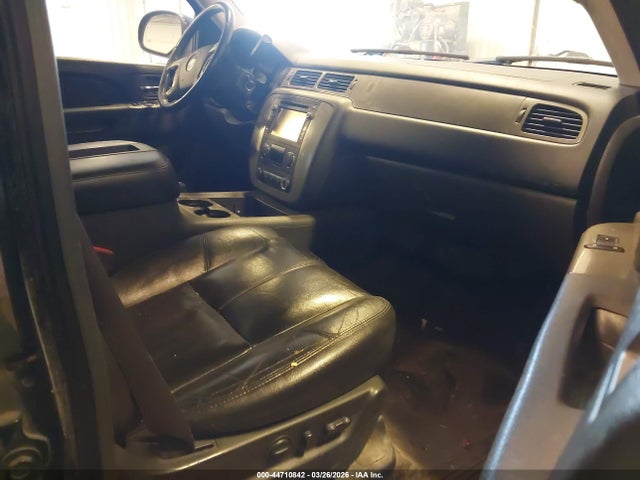 Продаж на аукціоні авто 2012 Chevrolet Suburban 1500 Lt, vin: 1GNSKJE7XCR148405, номер лоту: 44710842